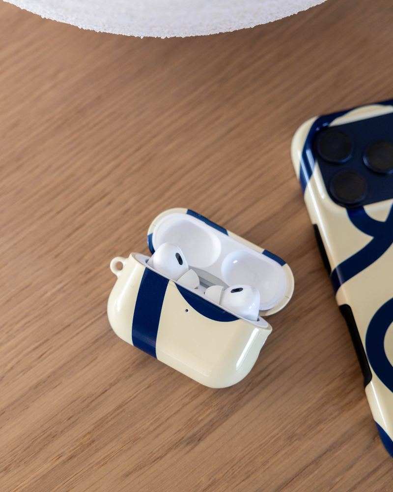 AirPods-skal som matchar ett mobilskal